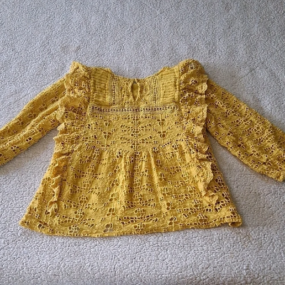 Anthropologie chic lace